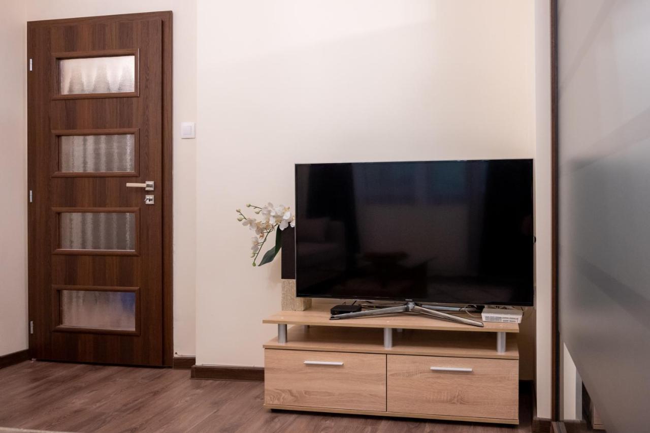 Design 1Bdr Apartment In Top Center - Free Parking Sofia Esterno foto