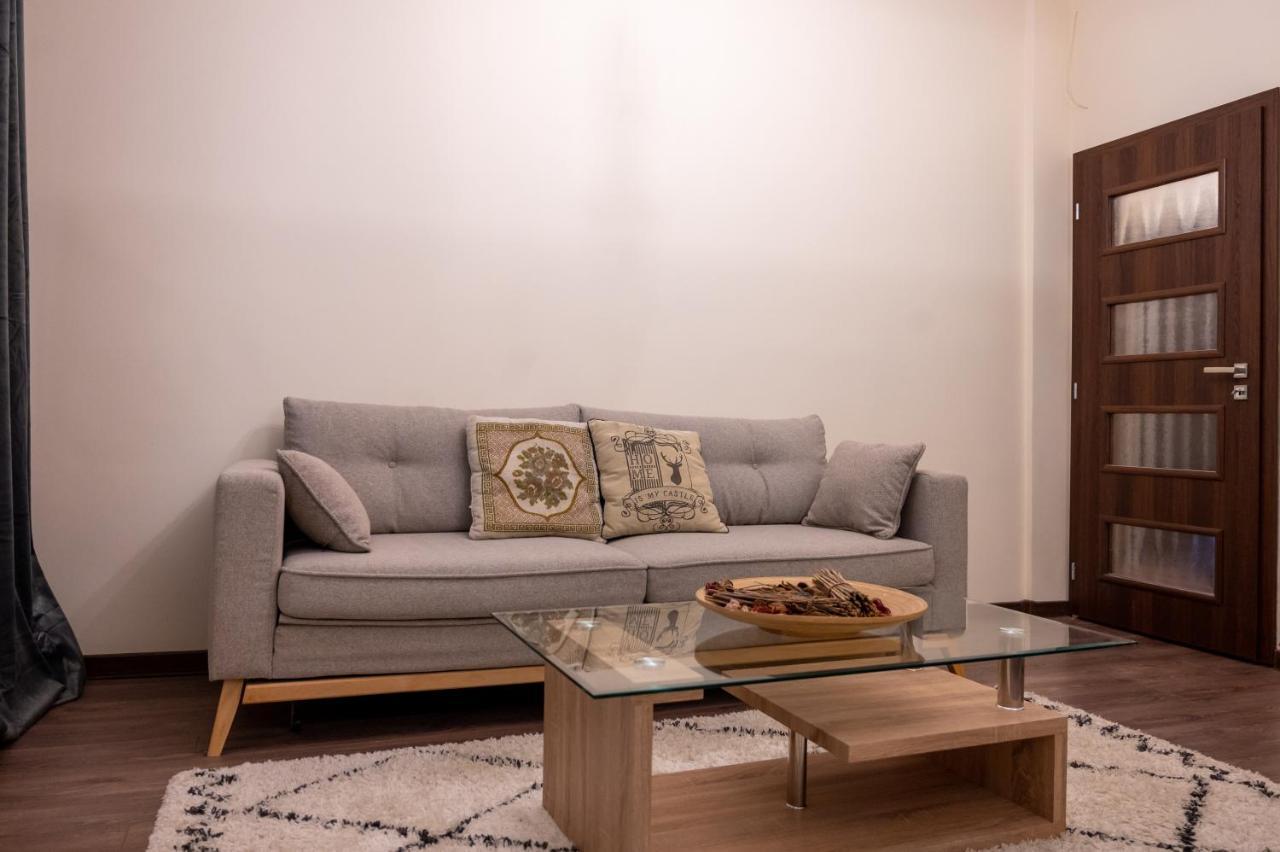 Design 1Bdr Apartment In Top Center - Free Parking Sofia Esterno foto