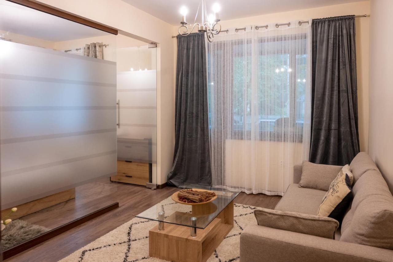 Design 1Bdr Apartment In Top Center - Free Parking Sofia Esterno foto