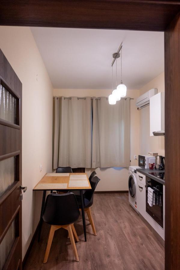 Design 1Bdr Apartment In Top Center - Free Parking Sofia Esterno foto